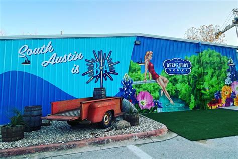 Bouldin acres - Bouldin Acres, Austin, Texas. 2,941 likes · 24 talking about this · 8,134 were here. Indoor/Outdoor Eatery & Beer Garden on South Lamar. Great food/drinks, lawn games, live sports, events, arcades,... 
